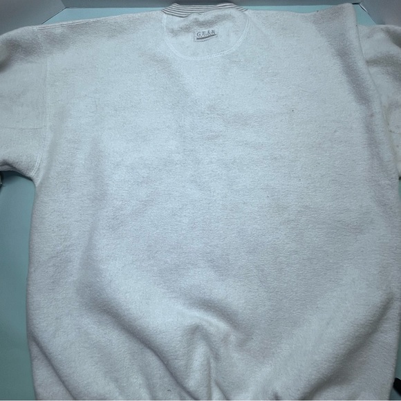 BP Vintage Gear For Sports White and Gray Crewneck Sweater - Picture 2 of 11